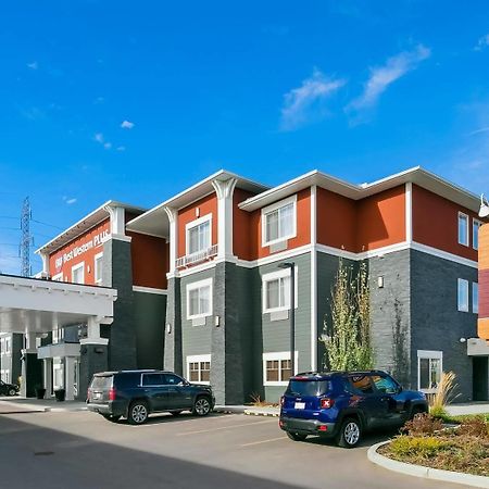 ベスト ウェスタン プラス チェスターメア ホテル Chestermere エクステリア 写真