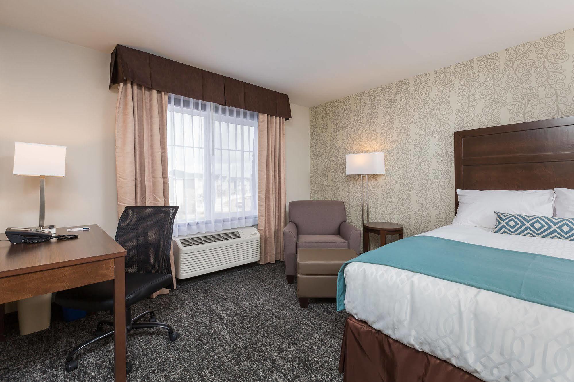 ベスト ウェスタン プラス チェスターメア ホテル Chestermere エクステリア 写真